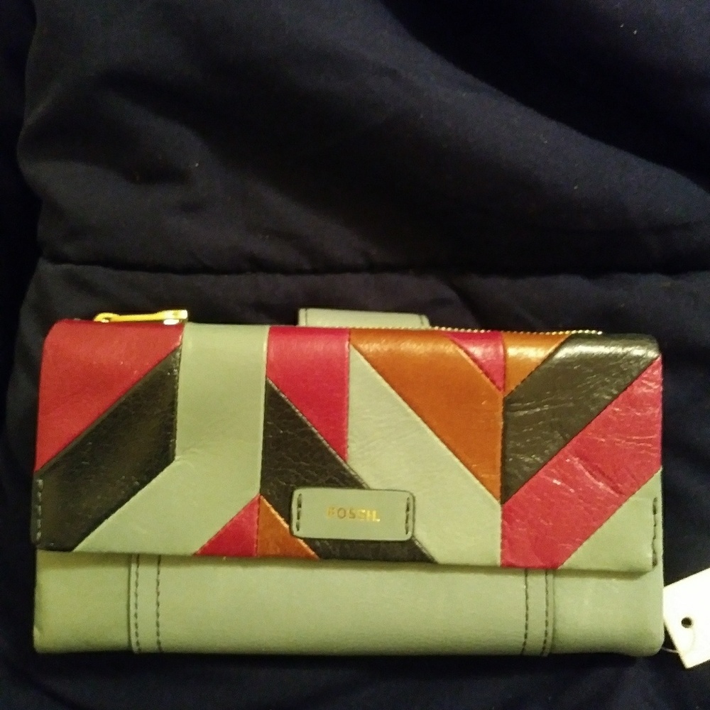 Fossil wallet